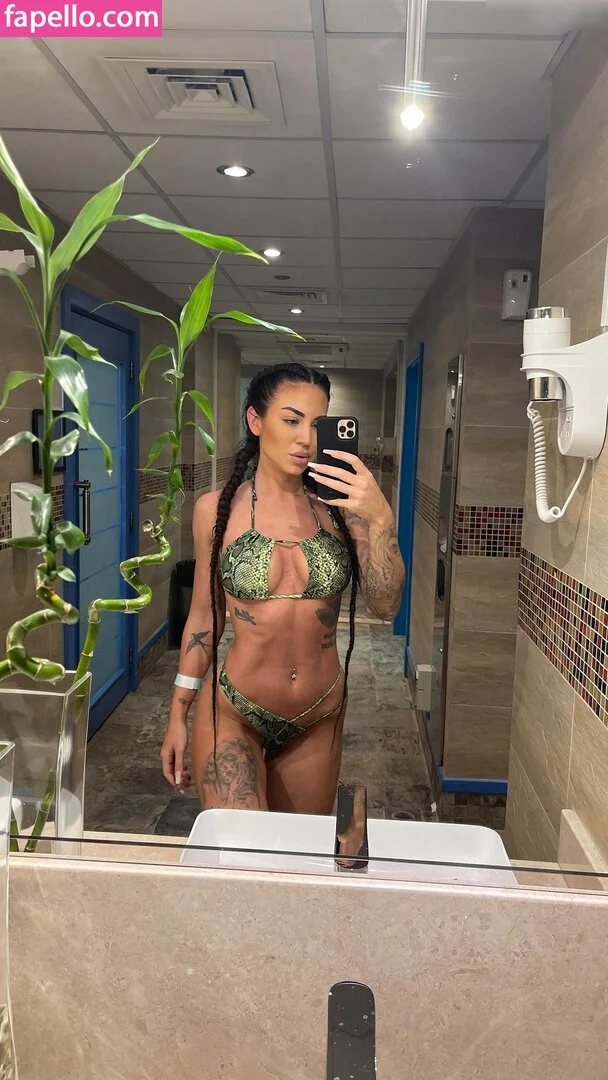 Sabine Baidin Onlyfans Photo Gallery 