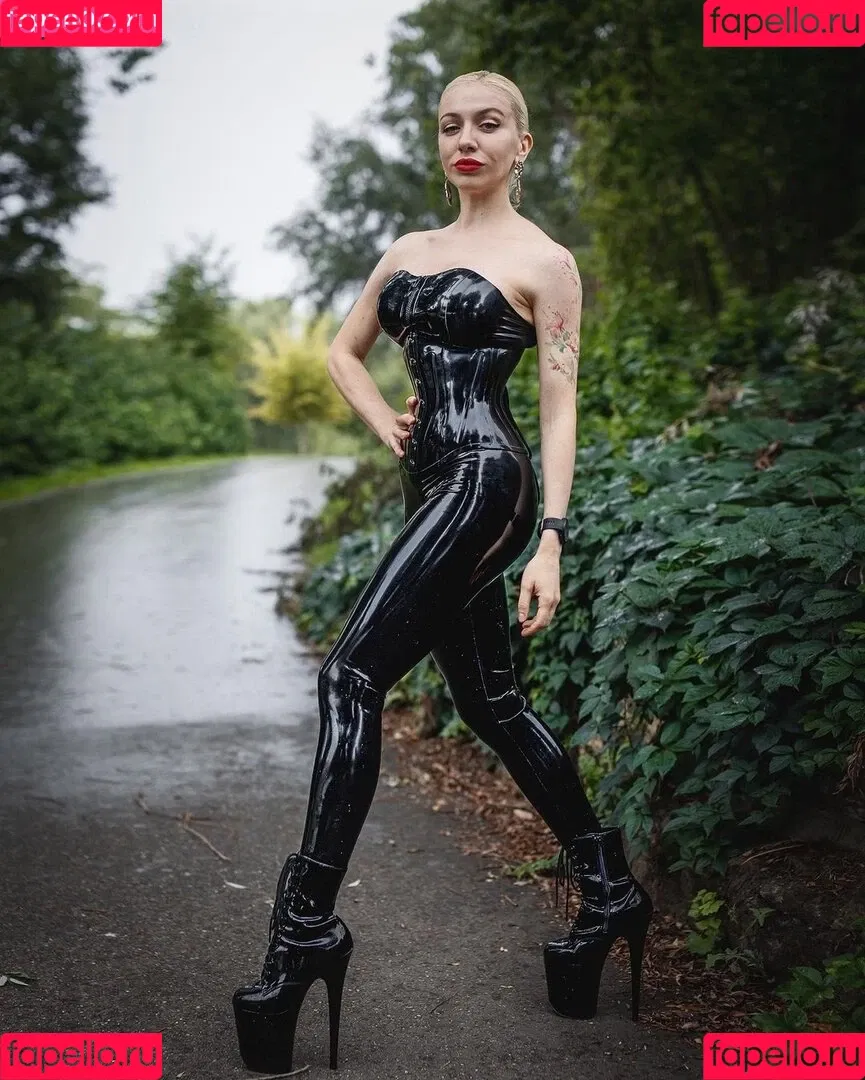 Katya Superb Onlyfans Photo Gallery 