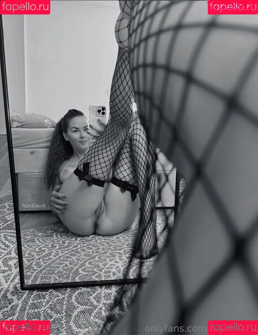 NoraDevot Onlyfans Photo Gallery 