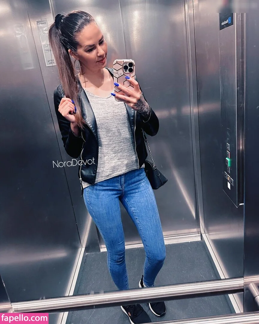 NoraDevot Onlyfans Photo Gallery 