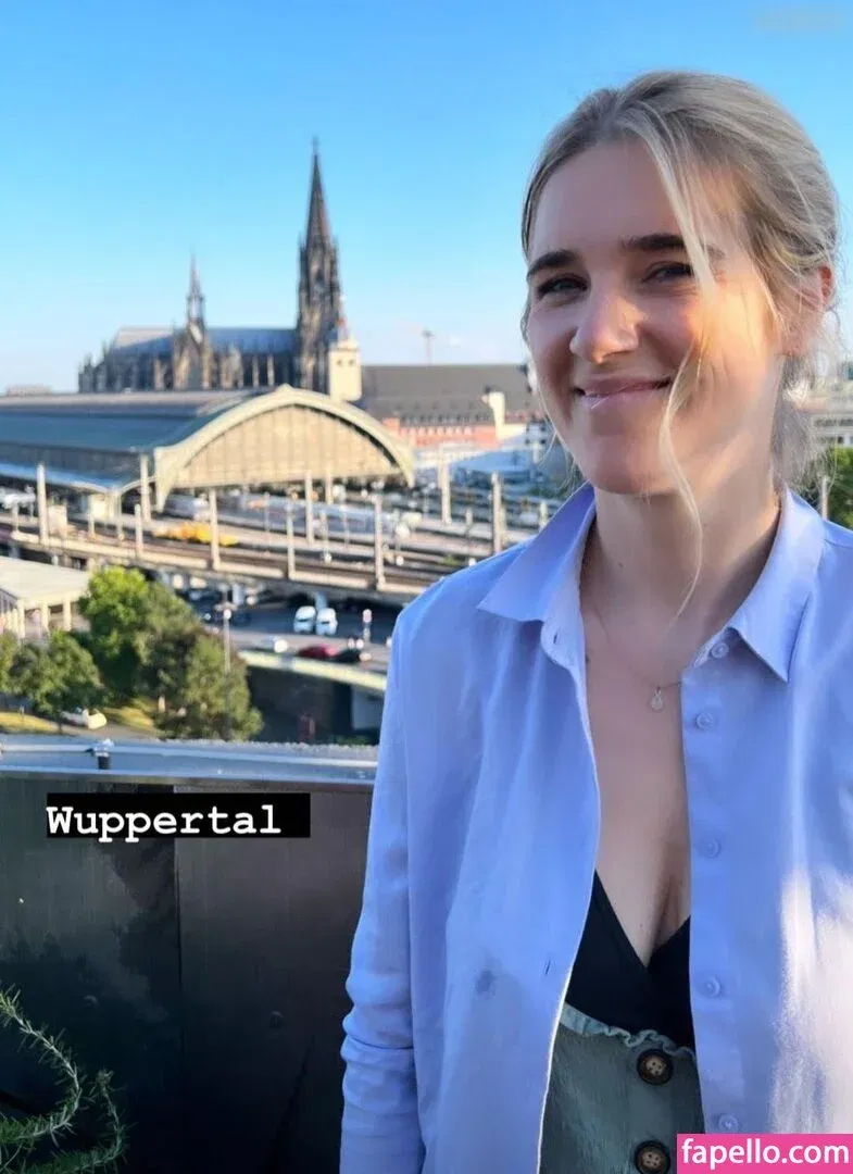 Katjana Gerz Onlyfans Photo Gallery 