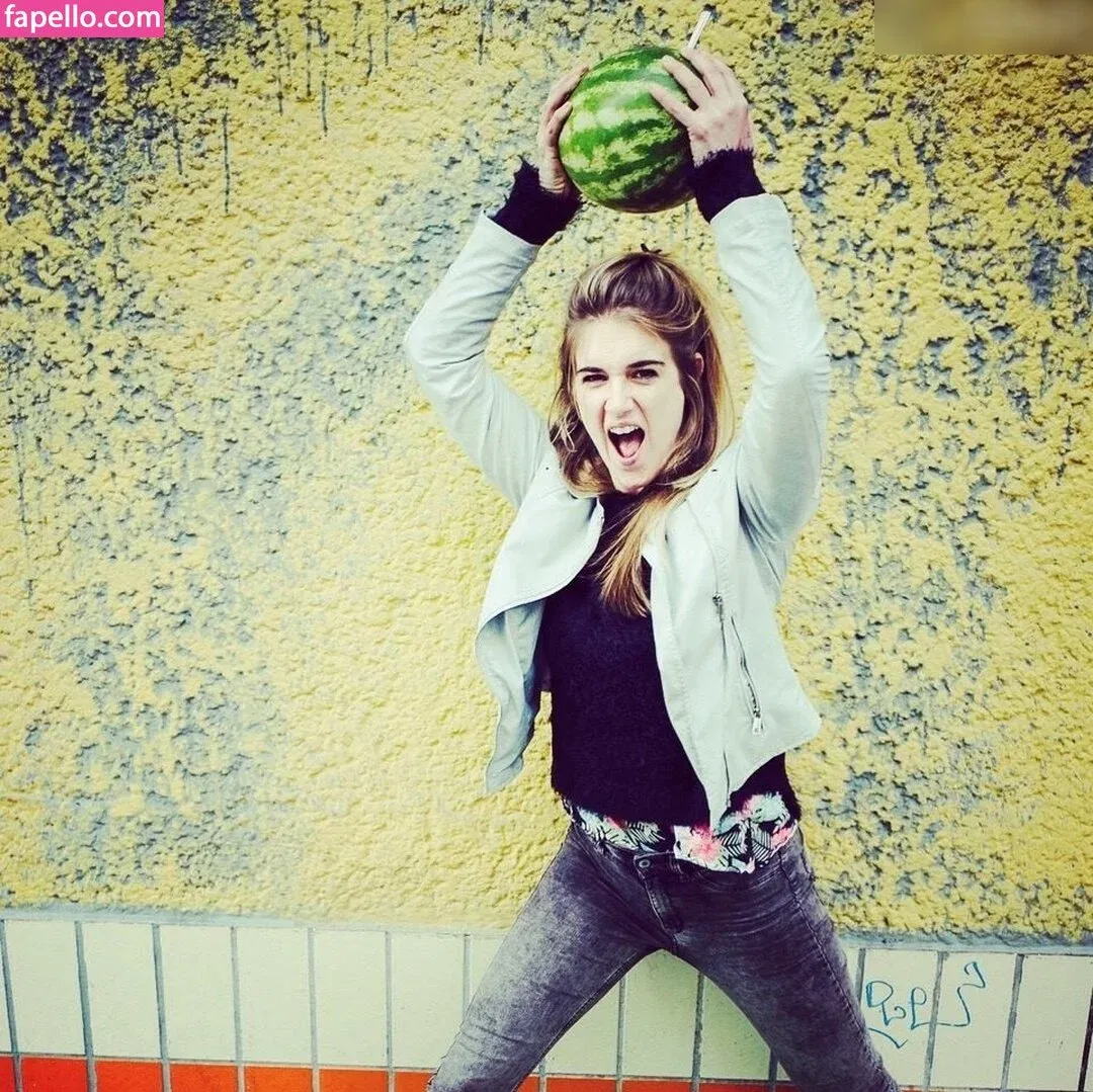 Katjana Gerz Onlyfans Photo Gallery 