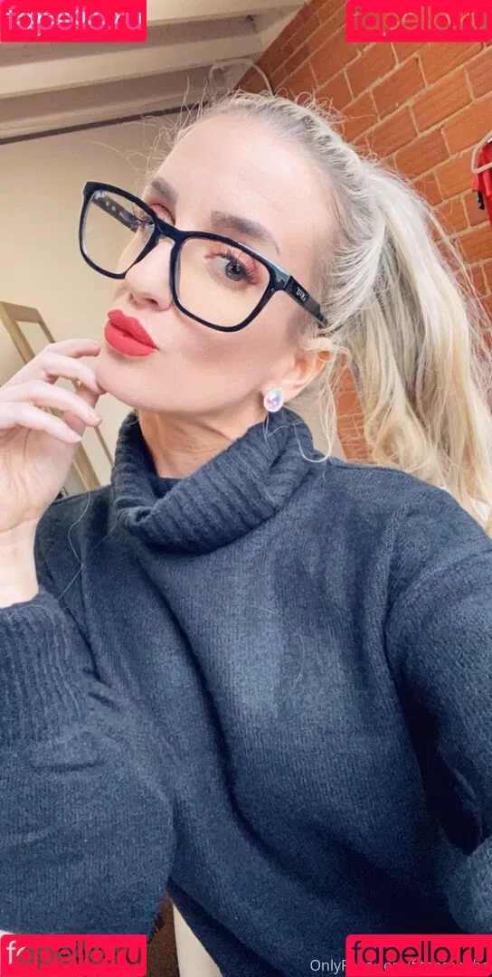 khloeefree Onlyfans Photo Gallery 