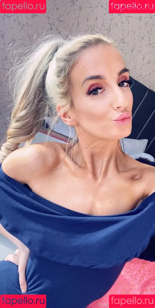 khloeefree Onlyfans Photo Gallery 