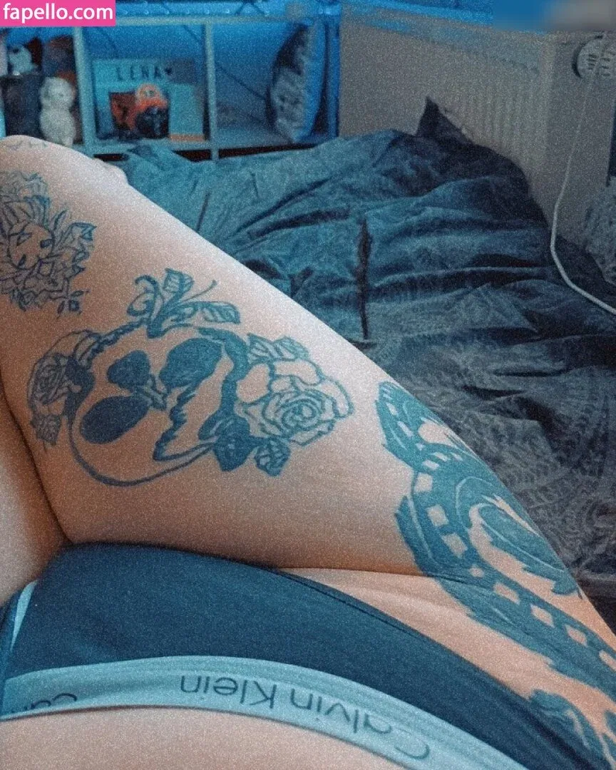 xlenaa_official Onlyfans Photo Gallery 