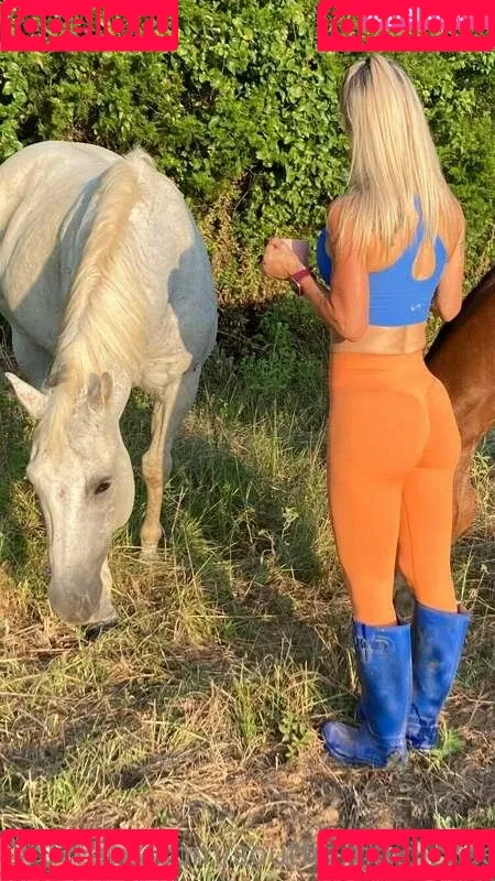 BarbeeBayou Onlyfans Photo Gallery 