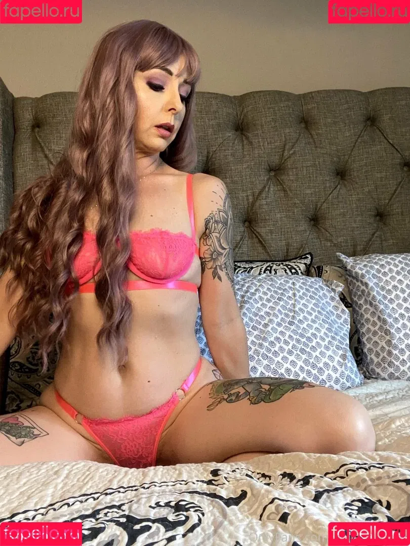 belle_corinne Onlyfans Photo Gallery 