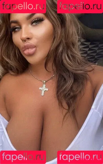Nicole Barker Onlyfans Photo Gallery 