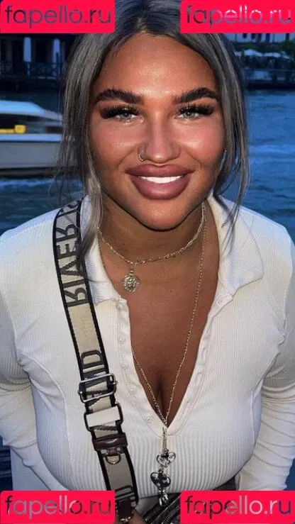 Nicole Barker Onlyfans Photo Gallery 