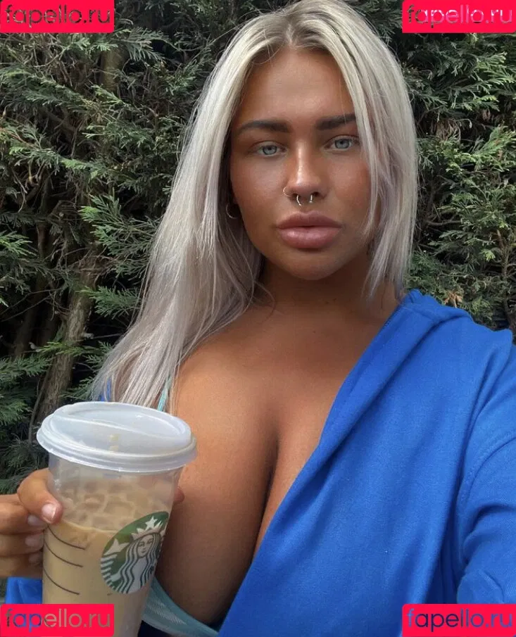 Nicole Barker Onlyfans Photo Gallery 