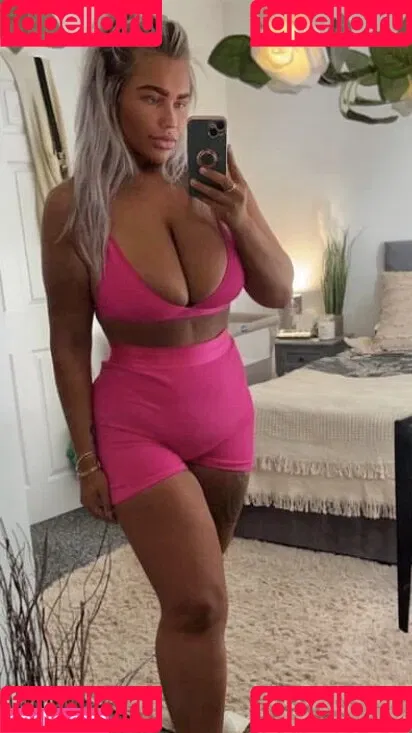 Nicole Barker Onlyfans Photo Gallery 