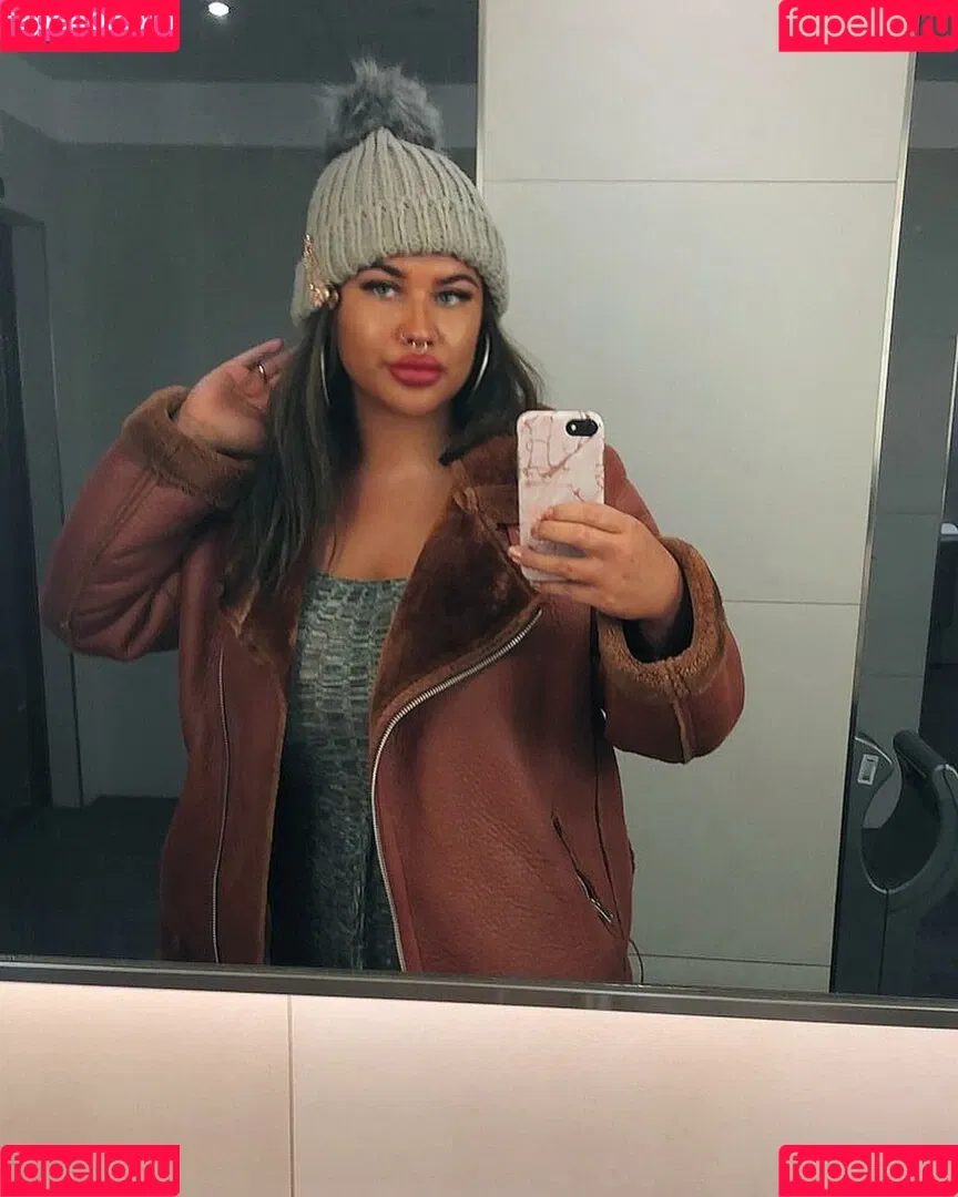 Nicole Barker Onlyfans Photo Gallery 