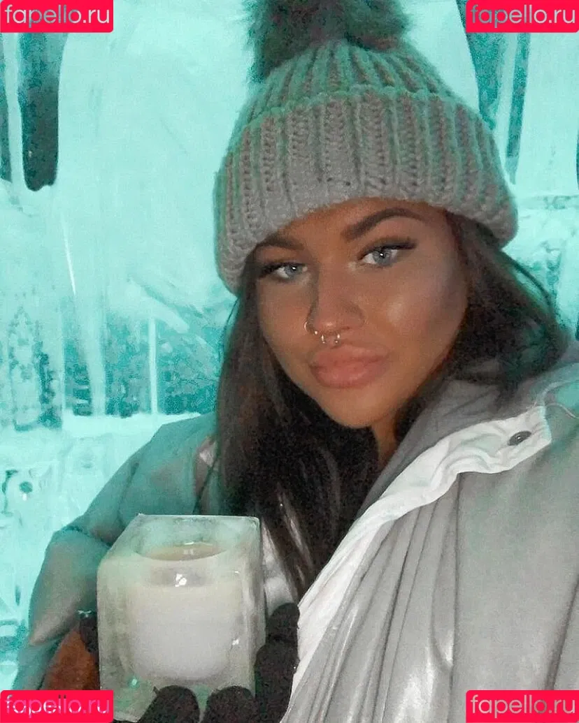 Nicole Barker Onlyfans Photo Gallery 