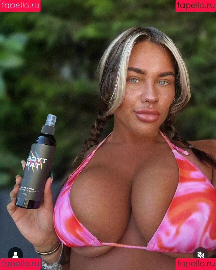 Nicole Barker Onlyfans Photo Gallery 