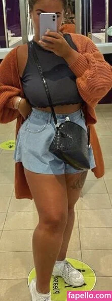 Nicole Barker Onlyfans Photo Gallery 