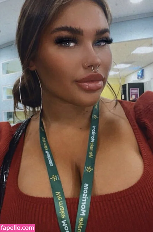 Nicole Barker Onlyfans Photo Gallery 