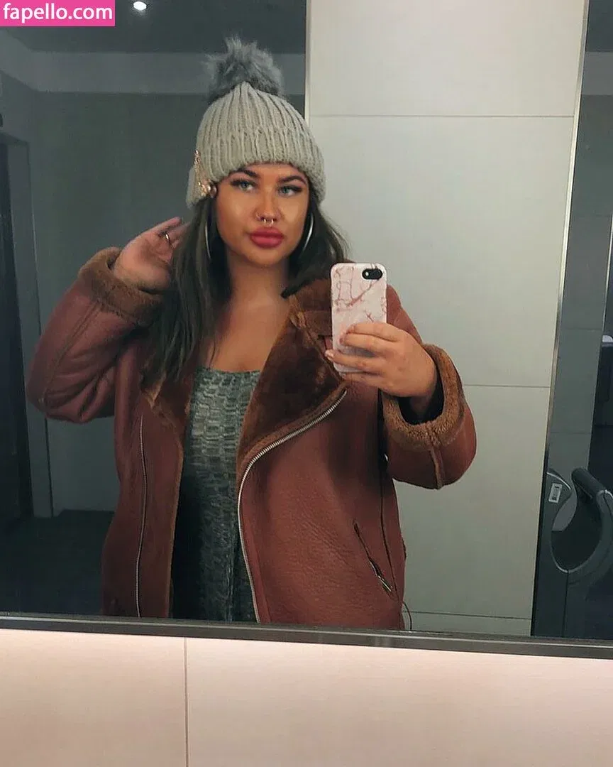 Nicole Barker Onlyfans Photo Gallery 