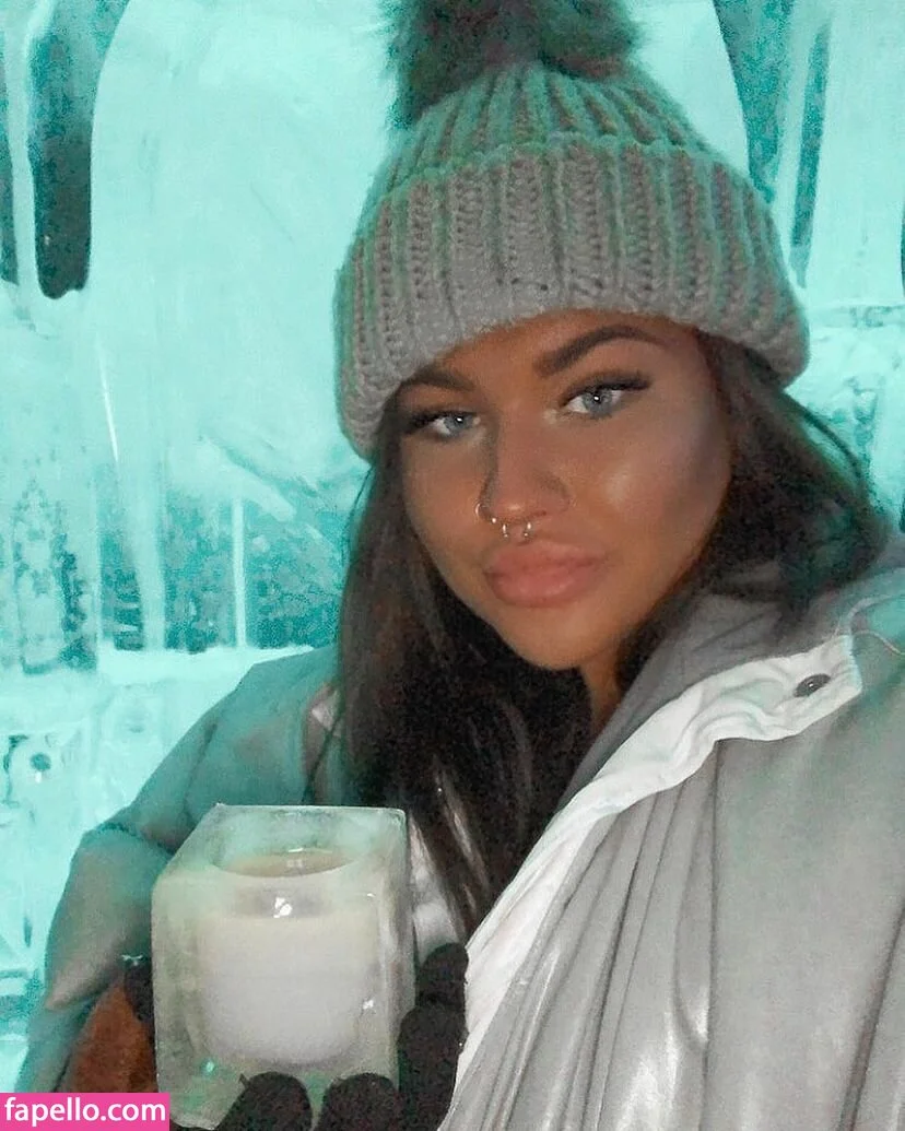 Nicole Barker Onlyfans Photo Gallery 