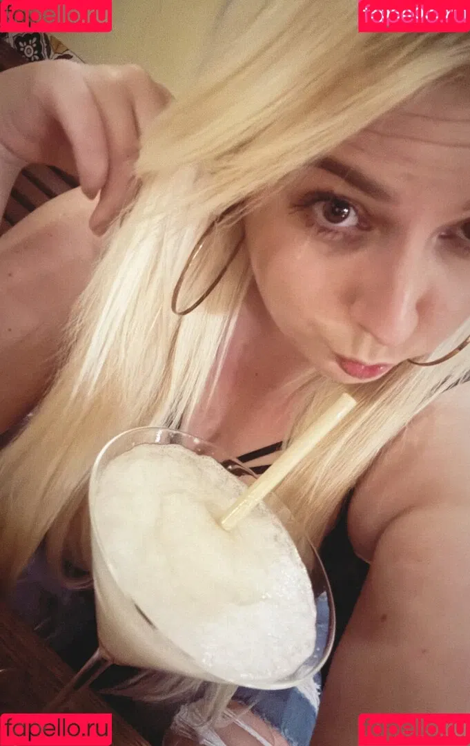 Blondiihell Onlyfans Photo Gallery 