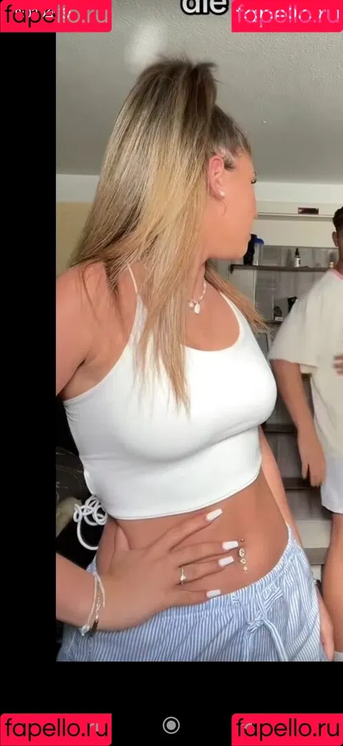 Alysa Ruppert Onlyfans Photo Gallery 