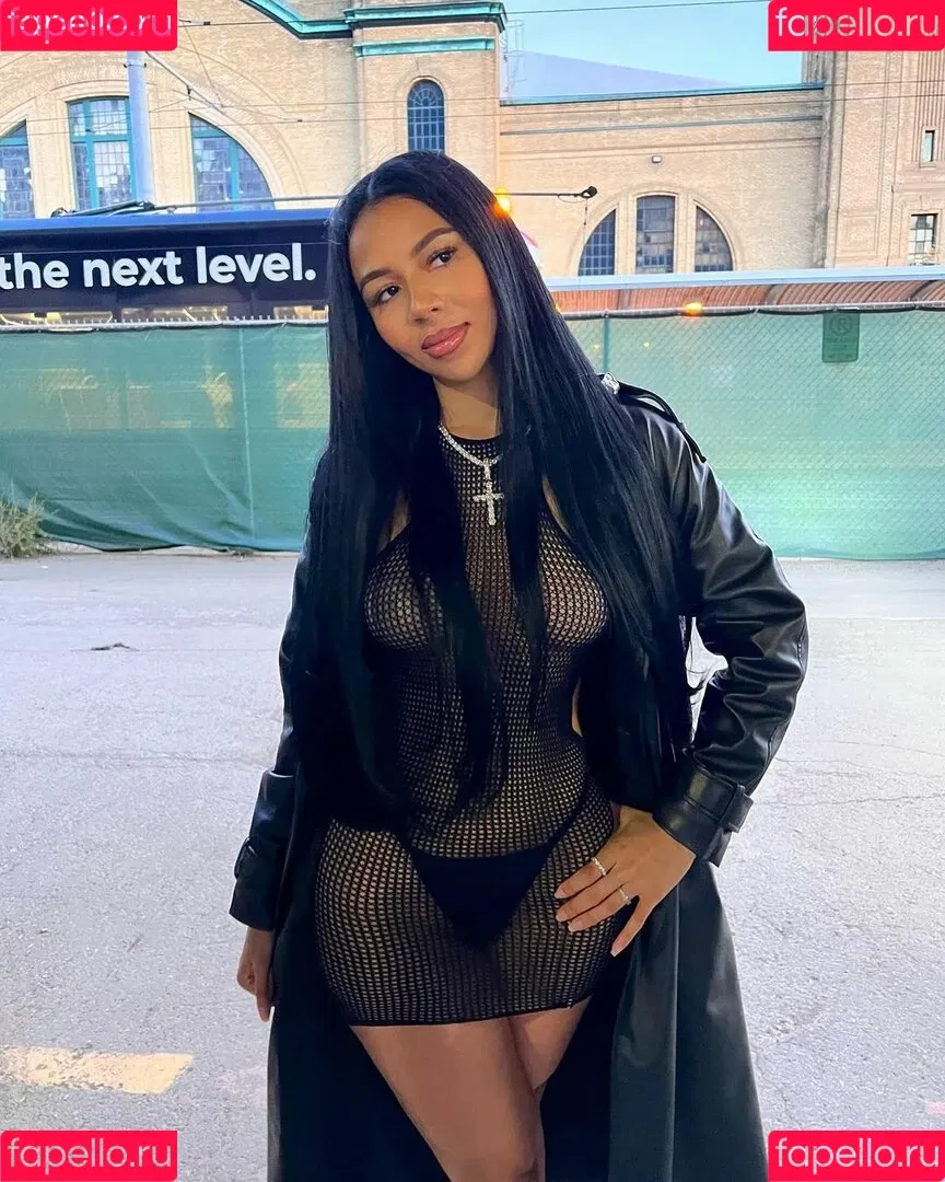Mariah The Scientist Onlyfans Photo Gallery 