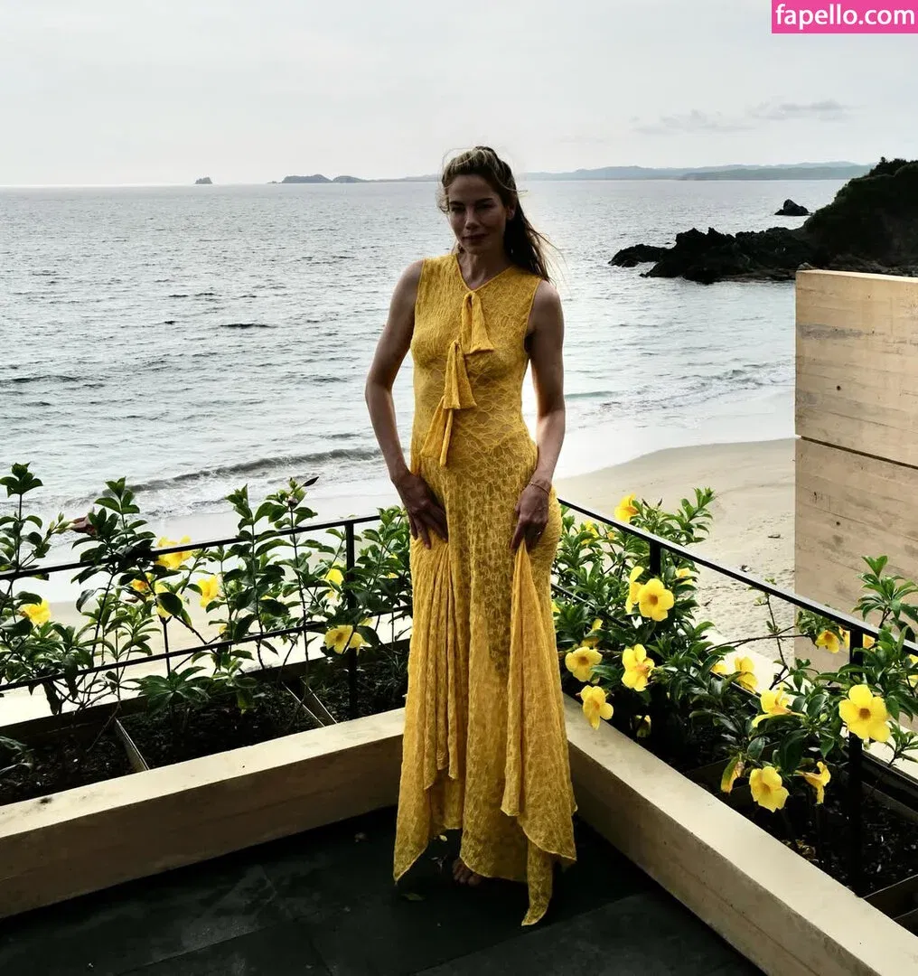 Michelle Monaghan Onlyfans Photo Gallery 