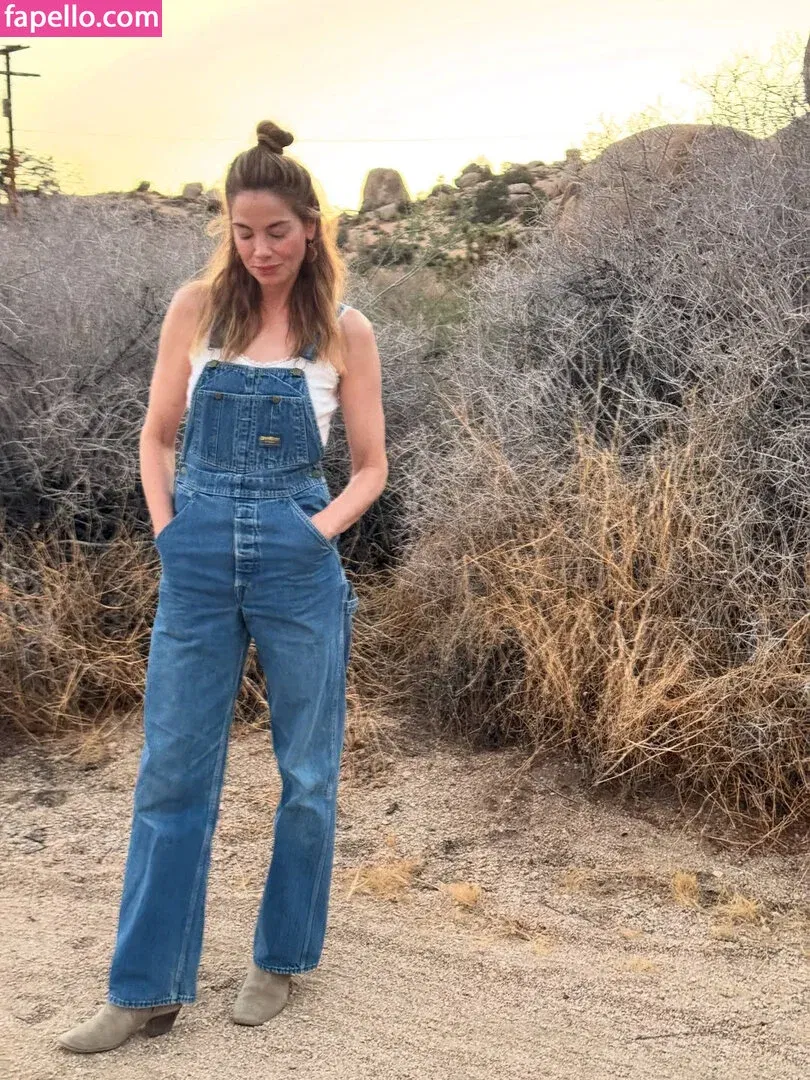 Michelle Monaghan Onlyfans Photo Gallery 