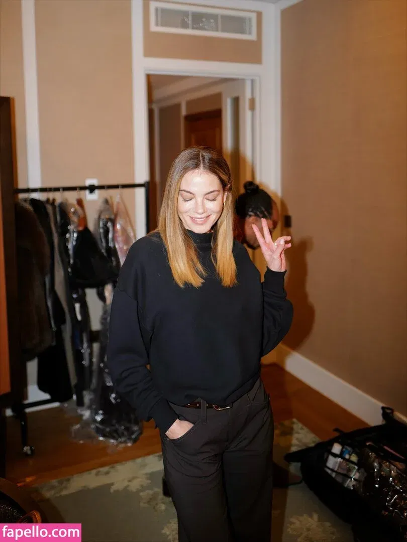 Michelle Monaghan Onlyfans Photo Gallery 