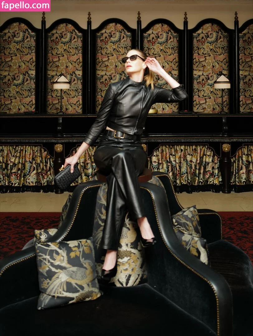 Michelle Monaghan Onlyfans Photo Gallery 