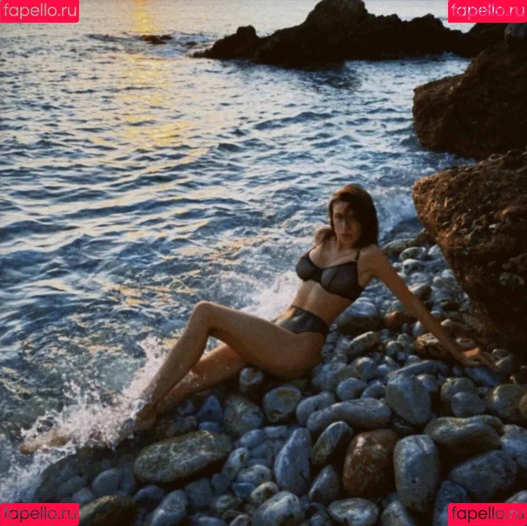 Anna Dubowick Onlyfans Photo Gallery 