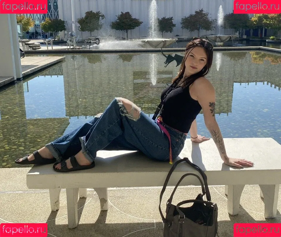 Rhiannon Jena Onlyfans Photo Gallery 