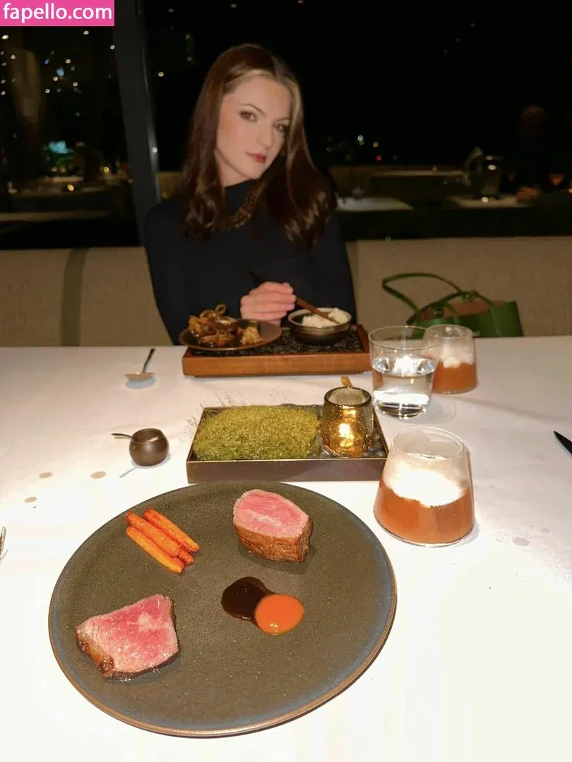 Rhiannon Jena Onlyfans Photo Gallery 