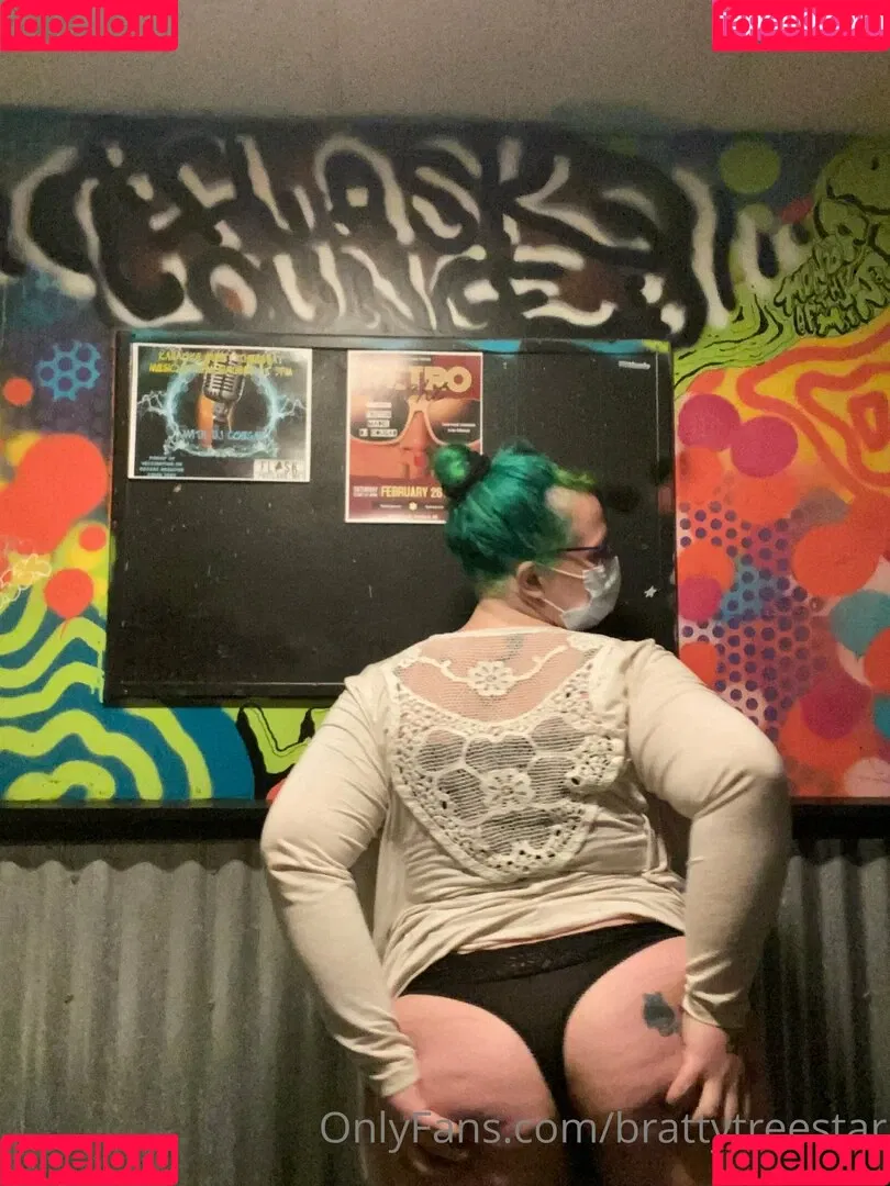brattytreestar Onlyfans Photo Gallery 