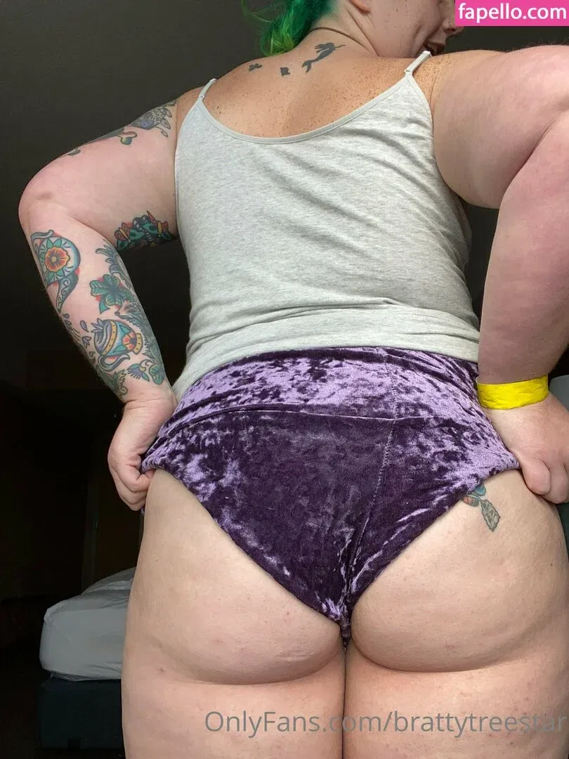 brattytreestar Onlyfans Photo Gallery 