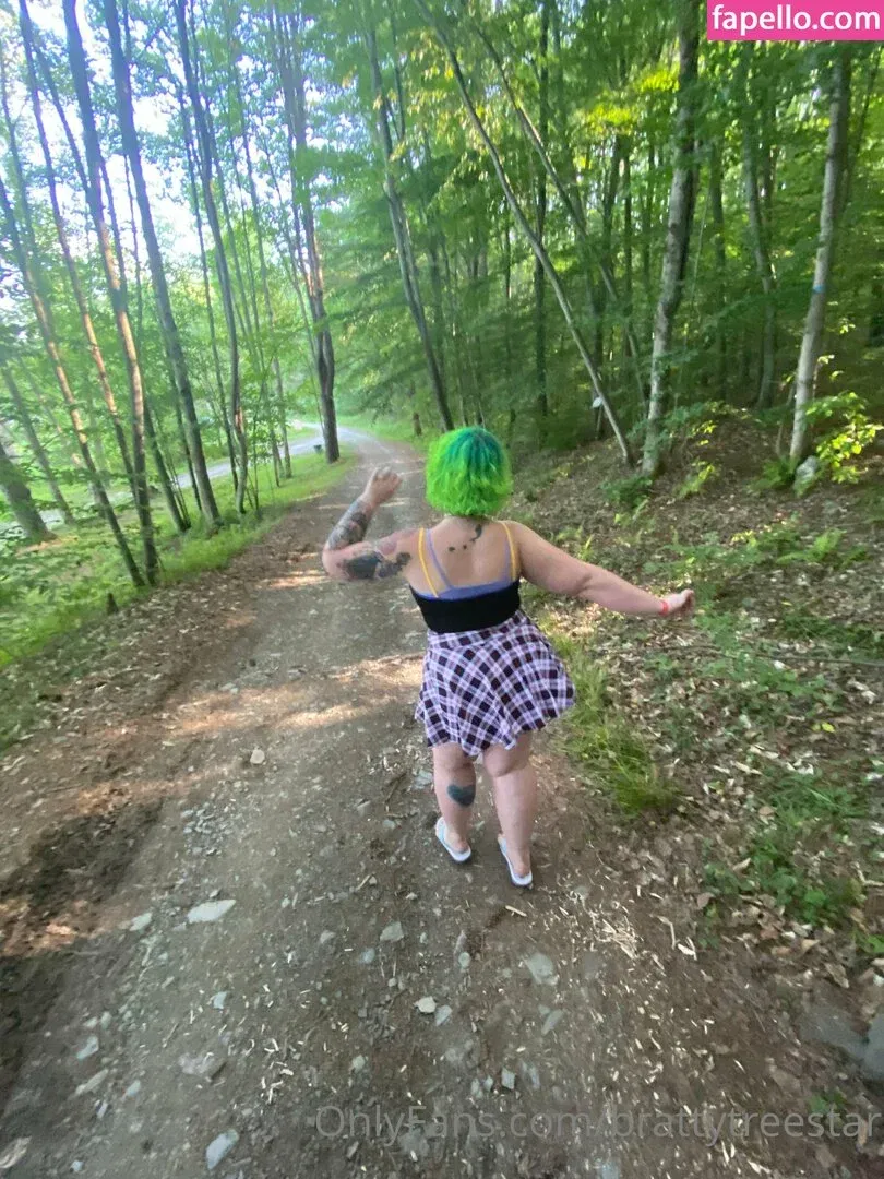brattytreestar Onlyfans Photo Gallery 