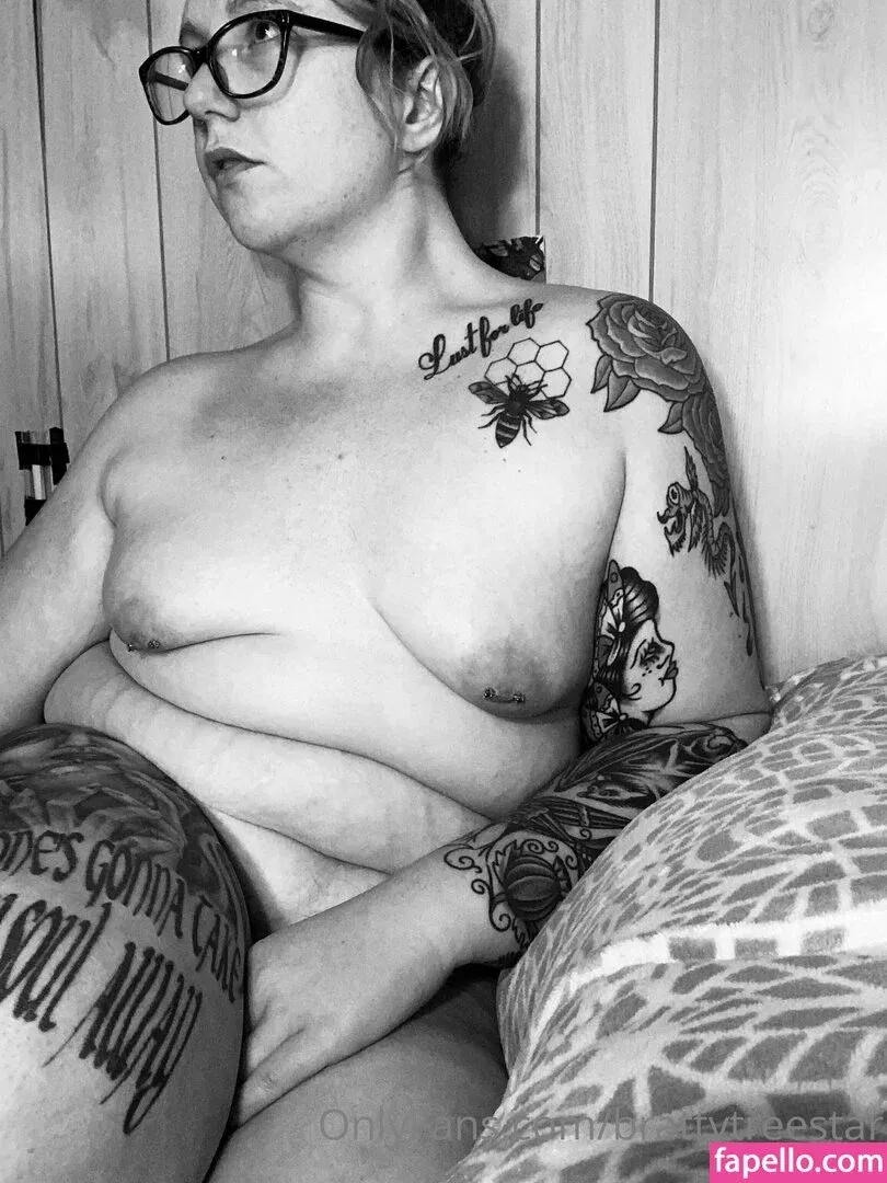 brattytreestar Onlyfans Photo Gallery 