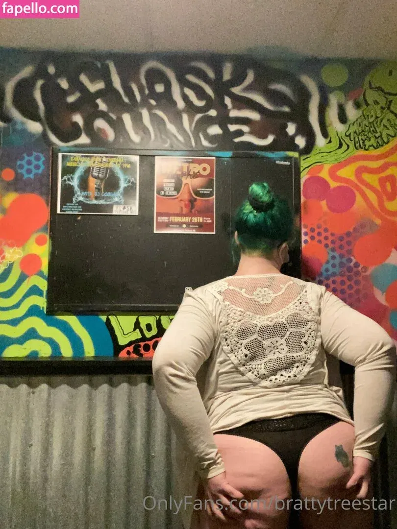 brattytreestar Onlyfans Photo Gallery 