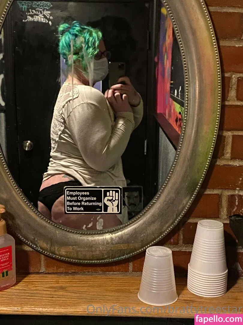 brattytreestar Onlyfans Photo Gallery 