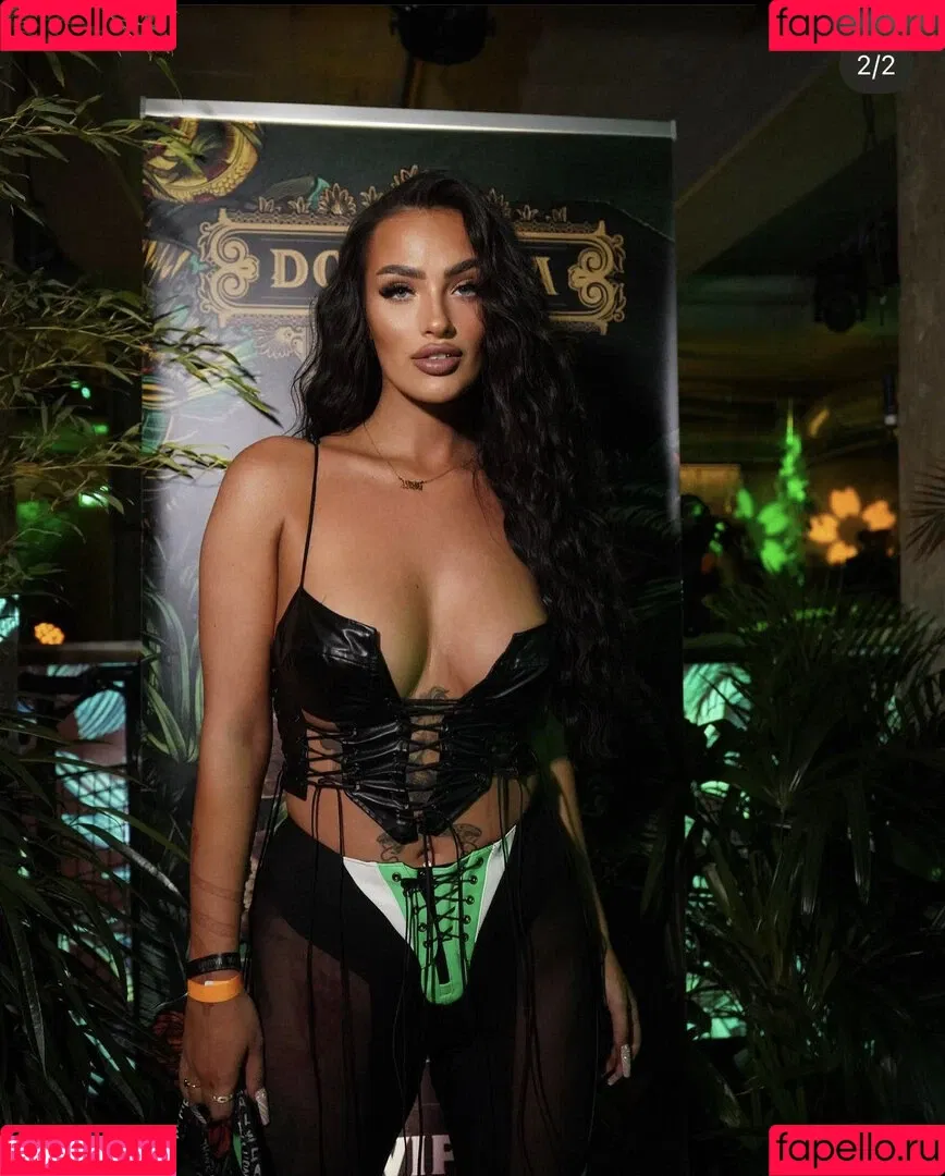 Paulina Ljubas Onlyfans Photo Gallery 