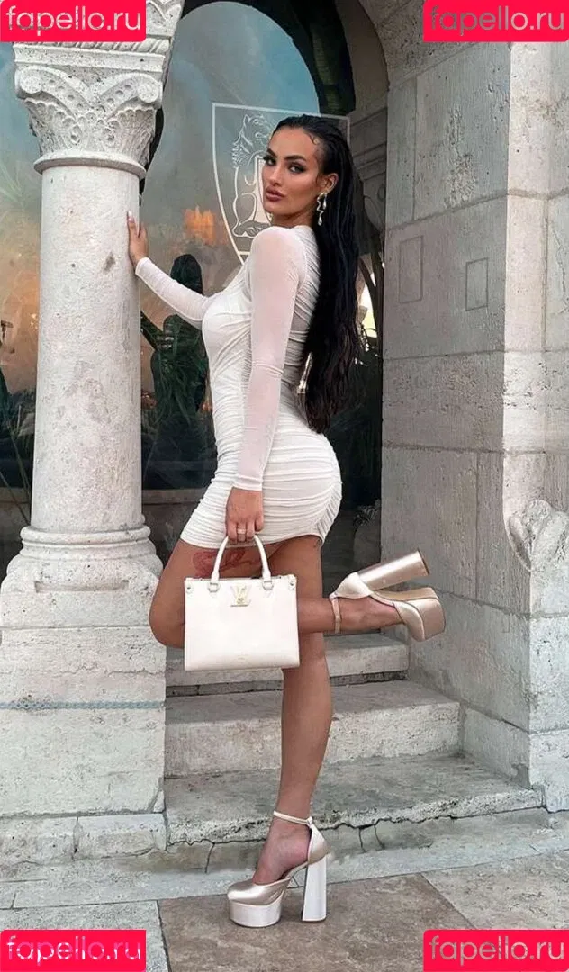Paulina Ljubas Onlyfans Photo Gallery 