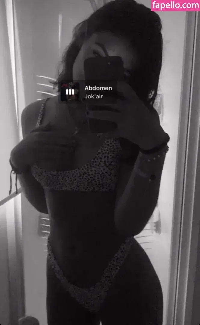 ellie.bx Onlyfans Photo Gallery 