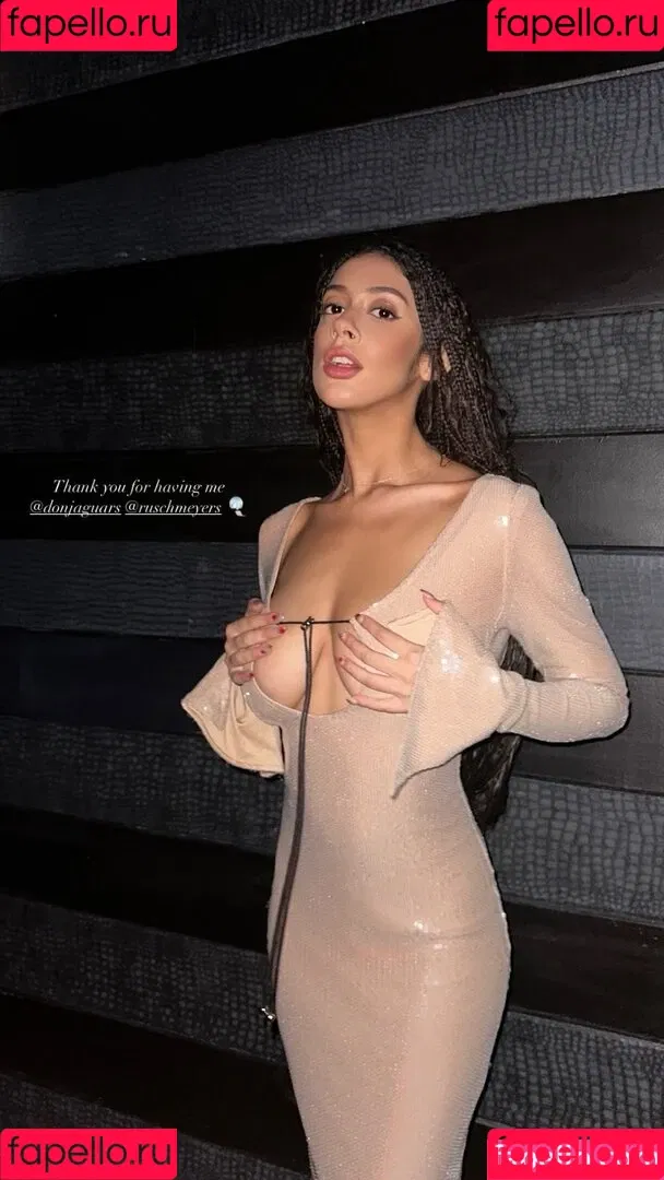 Angel Sophia Macklin Onlyfans Photo Gallery 