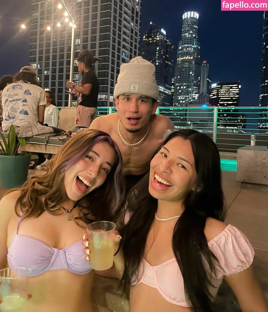 Tiana Renay Onlyfans Photo Gallery 