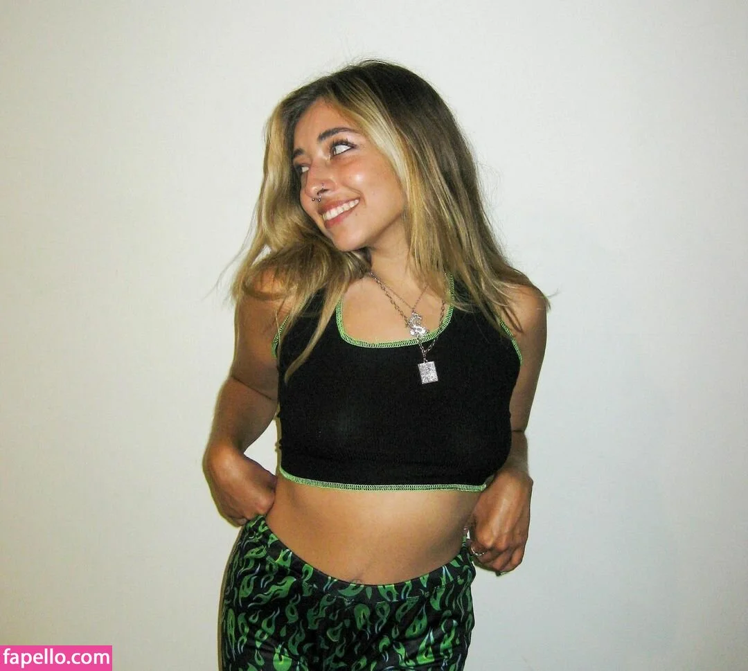 Tiana Renay Onlyfans Photo Gallery 