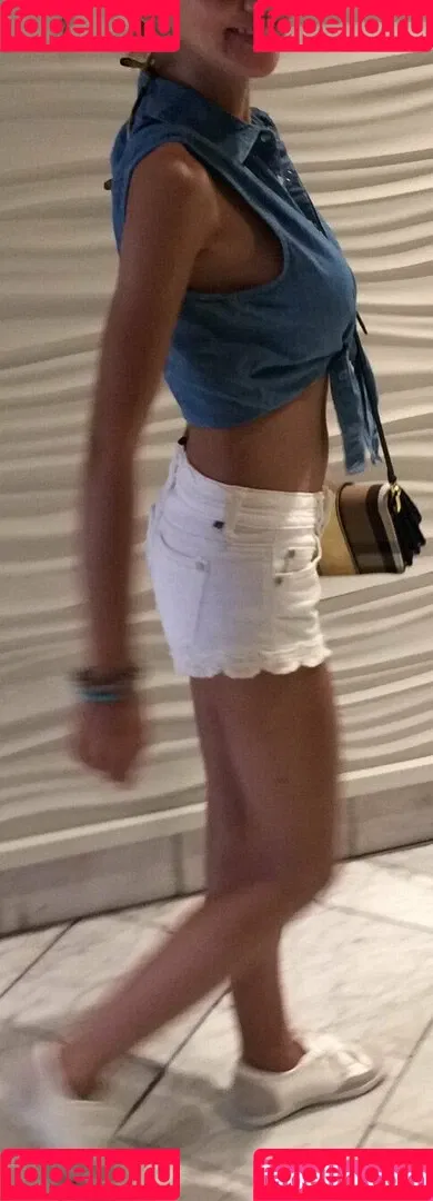 Lisa-I-Am Onlyfans Photo Gallery 