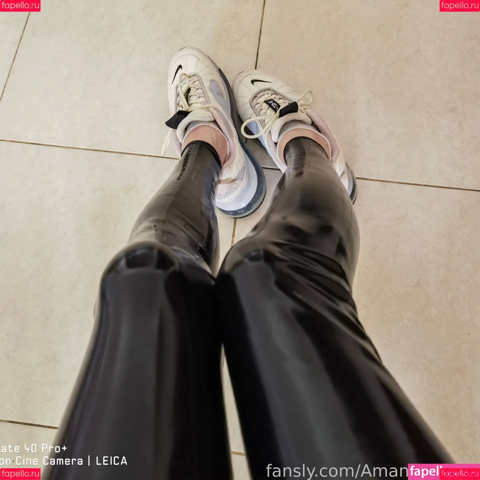 AmandaLatex Onlyfans Photo Gallery 