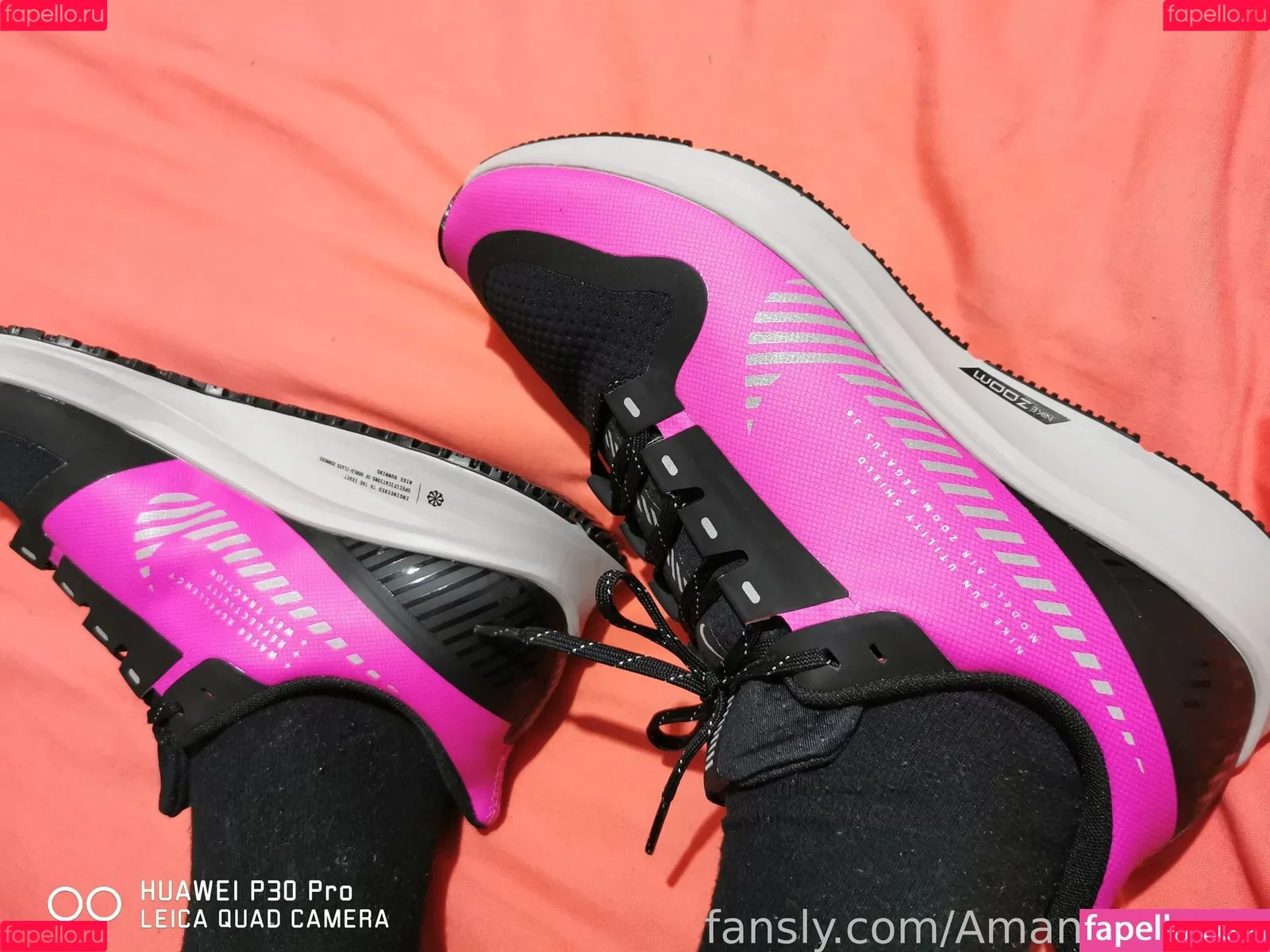 AmandaLatex Onlyfans Photo Gallery 