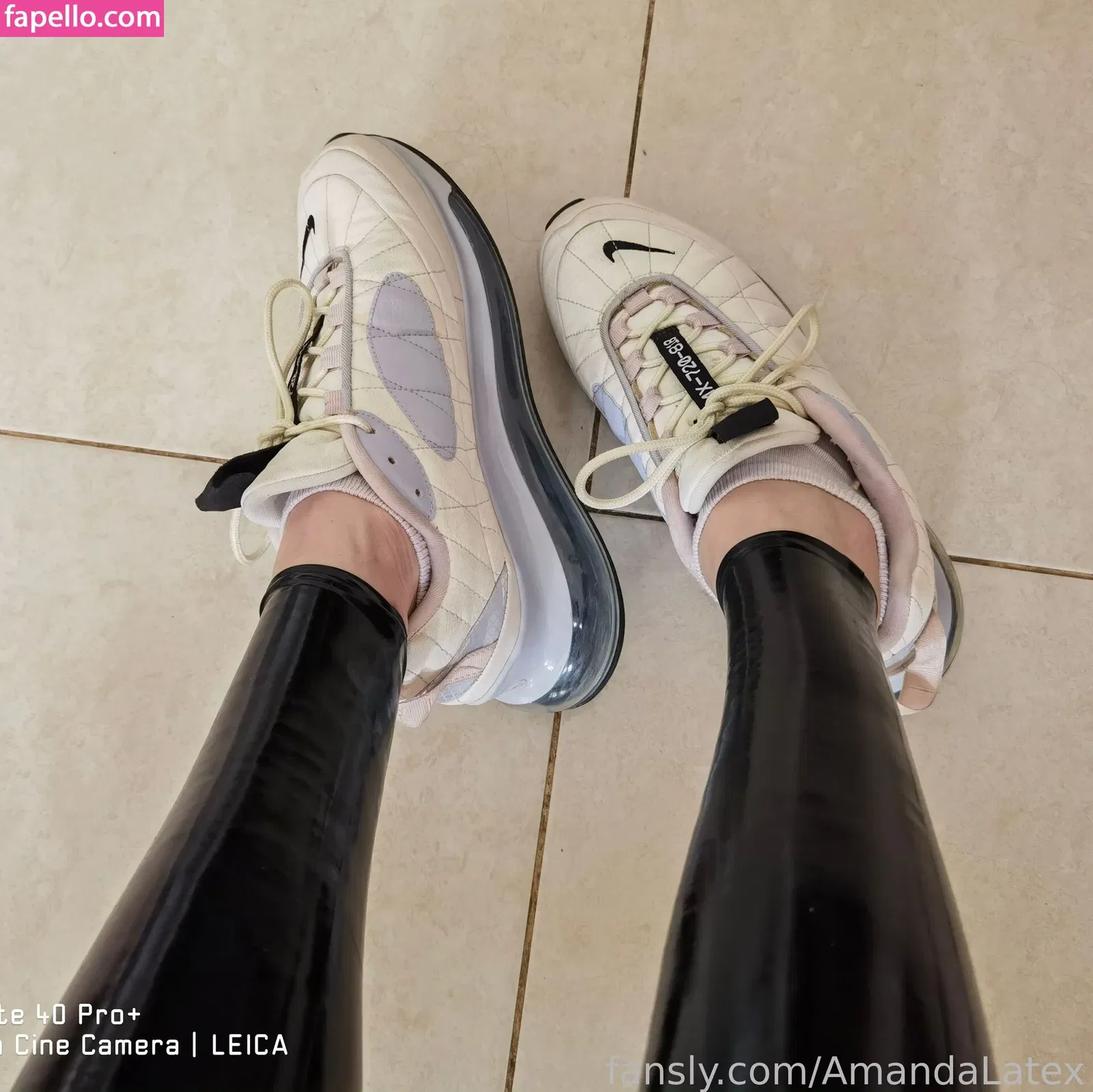 AmandaLatex Onlyfans Photo Gallery 