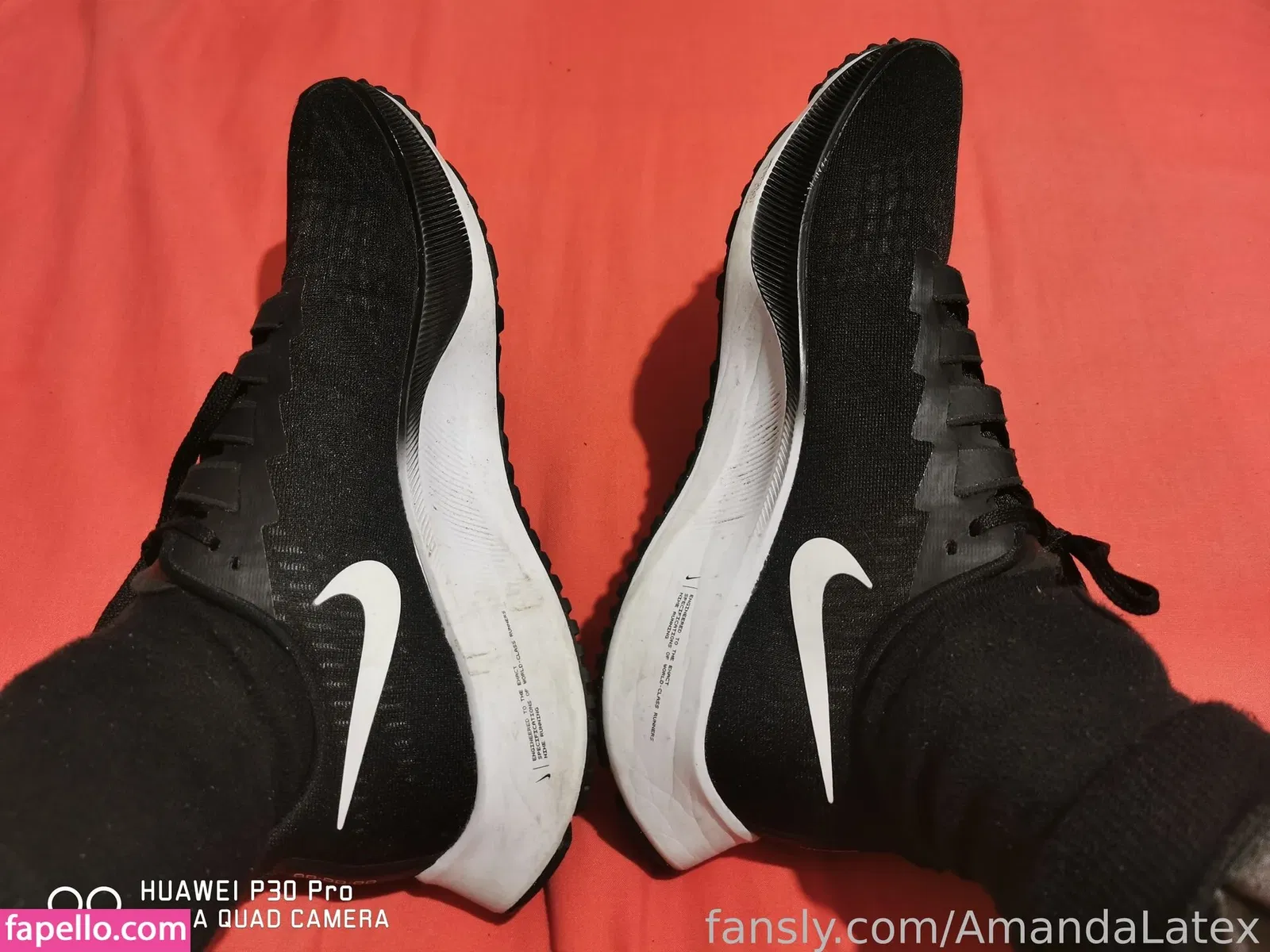 AmandaLatex Onlyfans Photo Gallery 