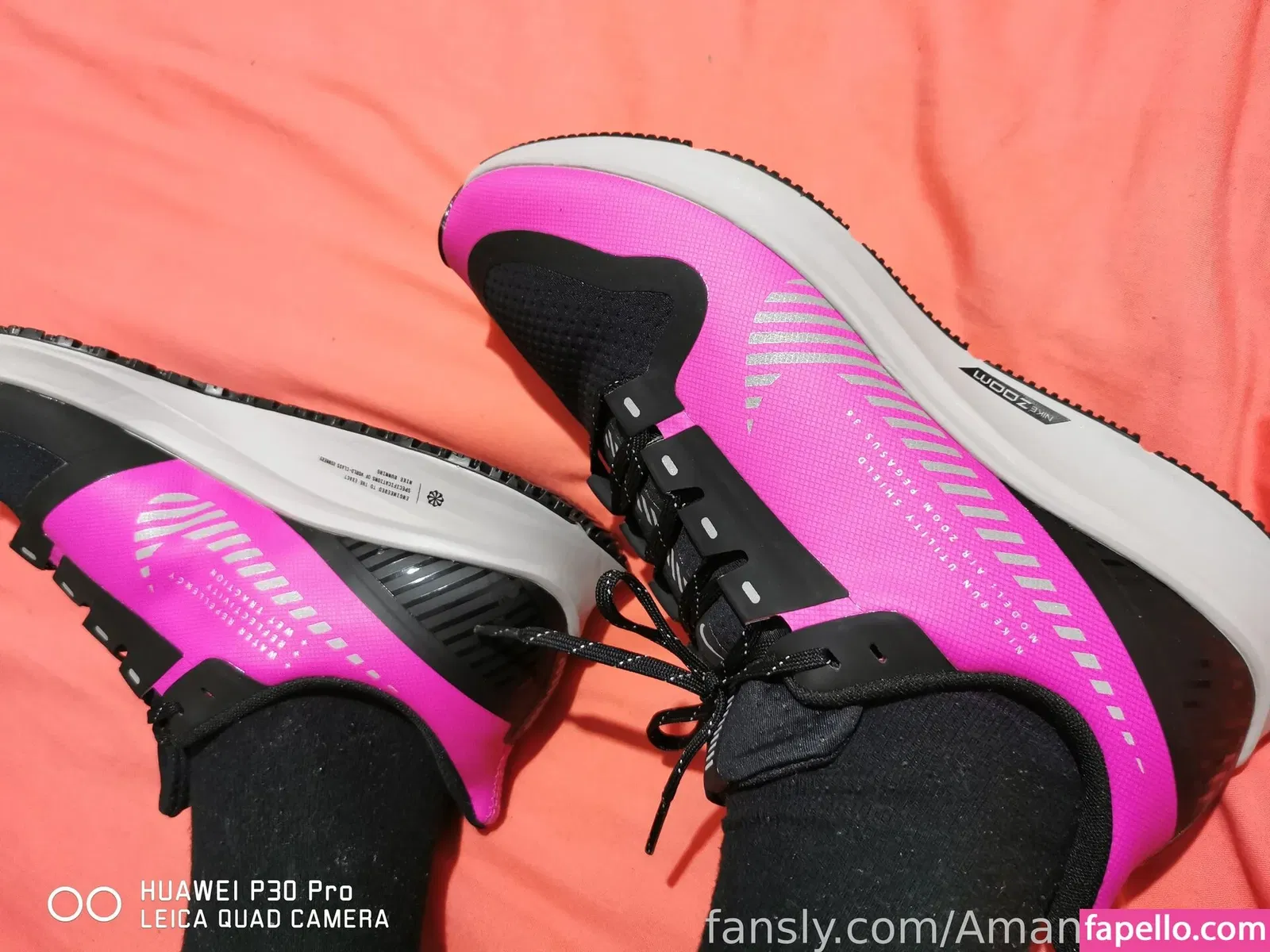 AmandaLatex Onlyfans Photo Gallery 